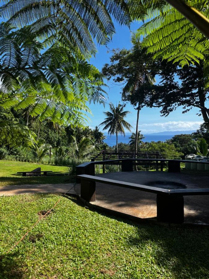 Camp Taveuni Hostel Matei Bagian luar foto