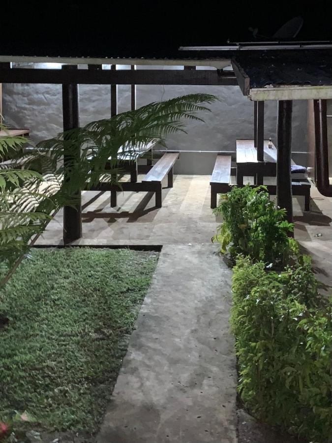 Camp Taveuni Hostel Matei Bagian luar foto