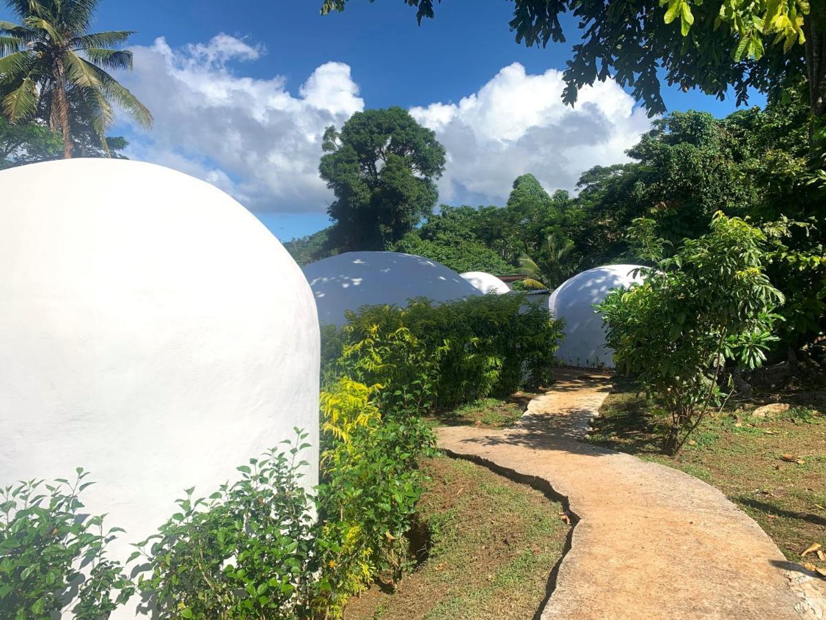 Camp Taveuni Hostel Matei Bagian luar foto