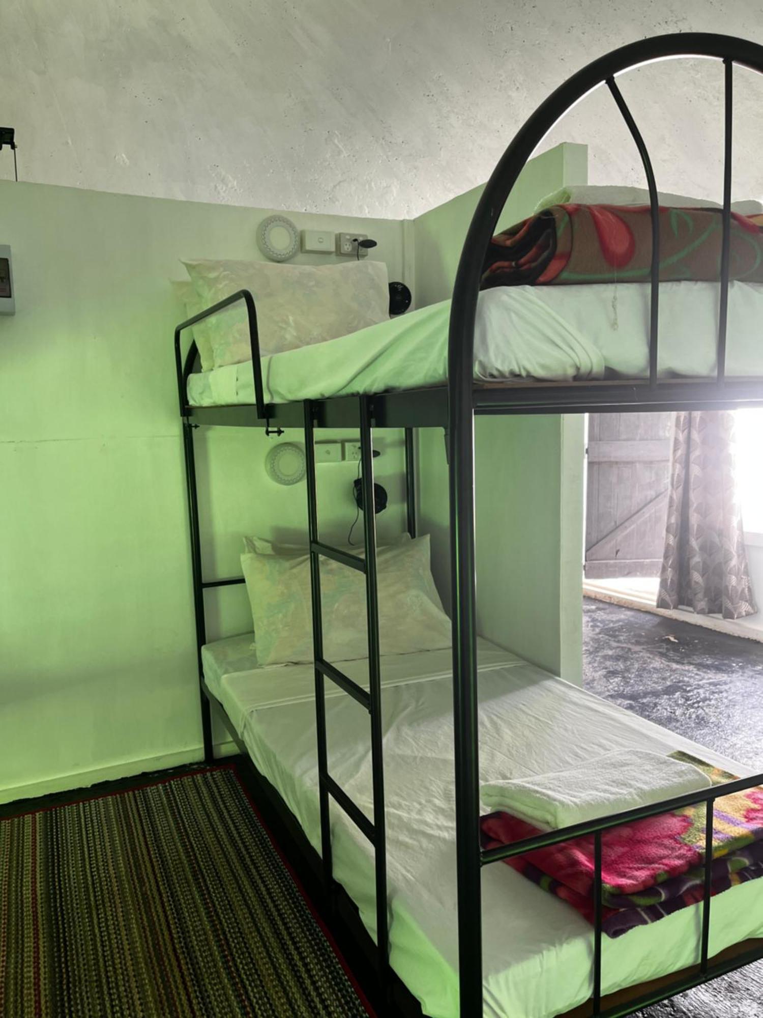 Camp Taveuni Hostel Matei Bagian luar foto